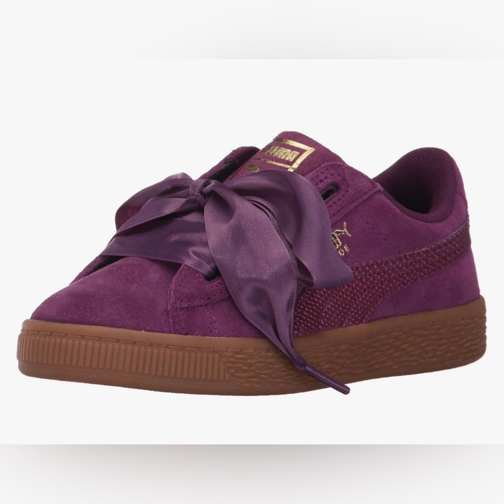 NWOT PUMA Purple Suede Heart SNK Low Top Sneakers Shoes 37 Ribbon Laces NEW HTF